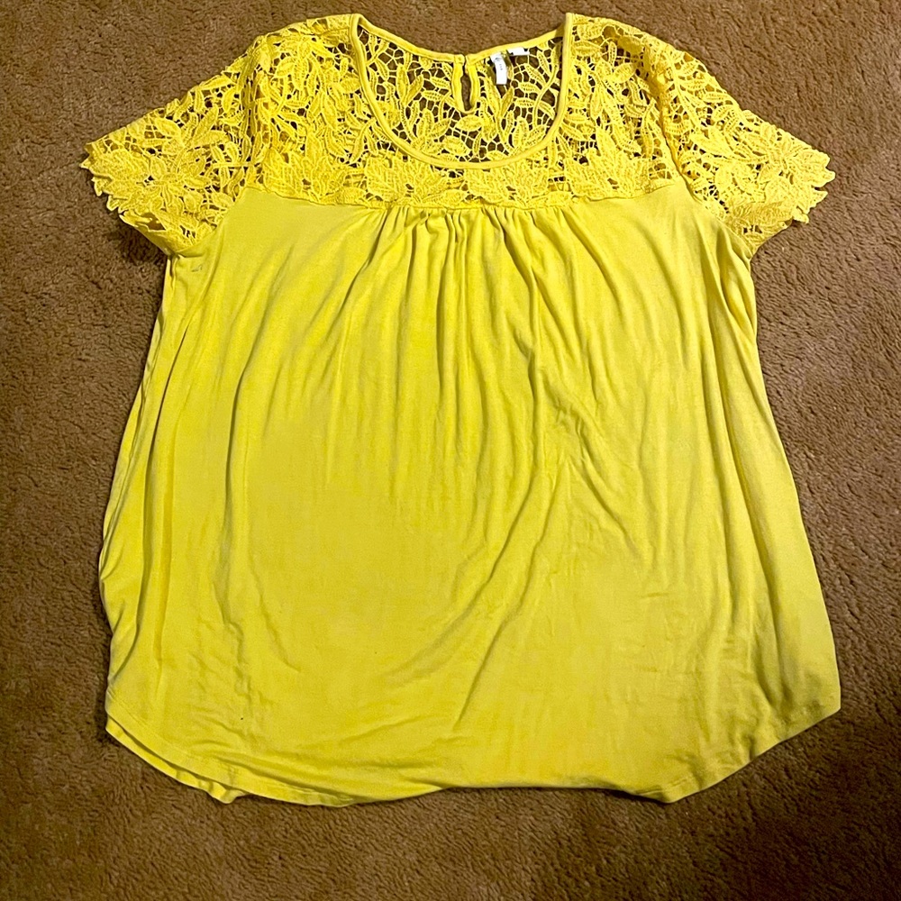 Lace detailed blouse